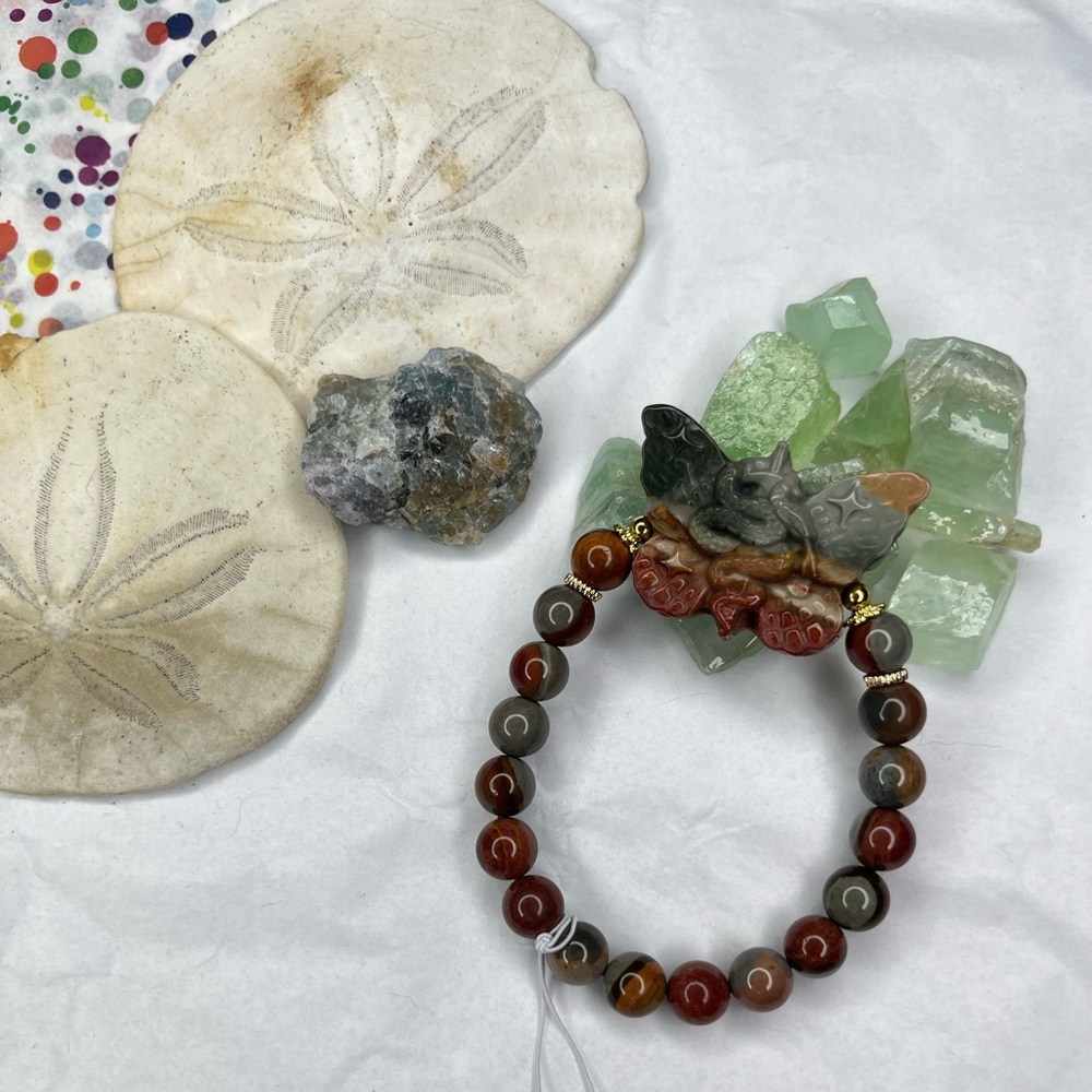 Polychrome Yinglong Carving Bracelet